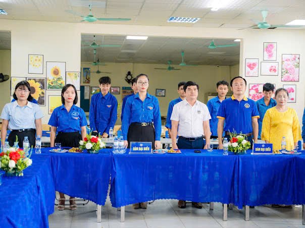 Nghệ An: Trường Trung cấp Nguyễn Tất Thành công bố quyết định thành lập Đoàn trường - Ảnh 3