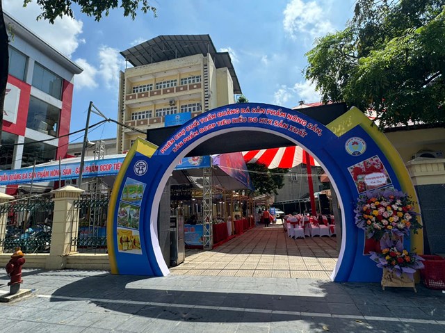 Liên minh HTX Hà Nội bứt phá, khuấy động thị trường với chuỗi sự kiện xúc tiến thương mại tháng 10/2025 - Ảnh 2