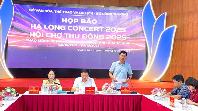Lãnh đạo Sở Công Thương tỉnh Quảng Ninh thông tin đến các cơ quan báo chí về Hội chợ OCOP Thu Đông 2025.