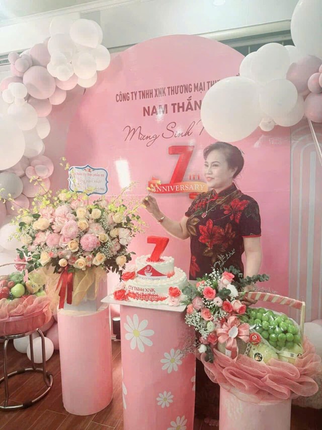 Giám đốc công ty Bùi Thị Sáng 