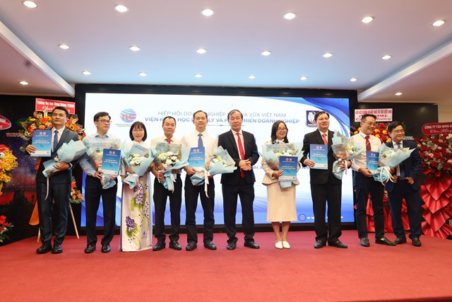 Viện Khoa học Pháp lý và Phát triển doanh nghiệp thành lập cung cấp các giải pháp pháp lý hiệu quả cho doanh nghiệp nhỏ và vừa