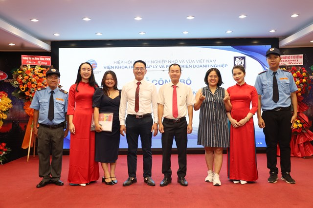 Viện Khoa học Pháp lý và Phát triển Doanh nghiệp: Cầu nối giữa tri thức và hành động vì sự lớn mạnh của doanh nghiệp Việt - Ảnh 22