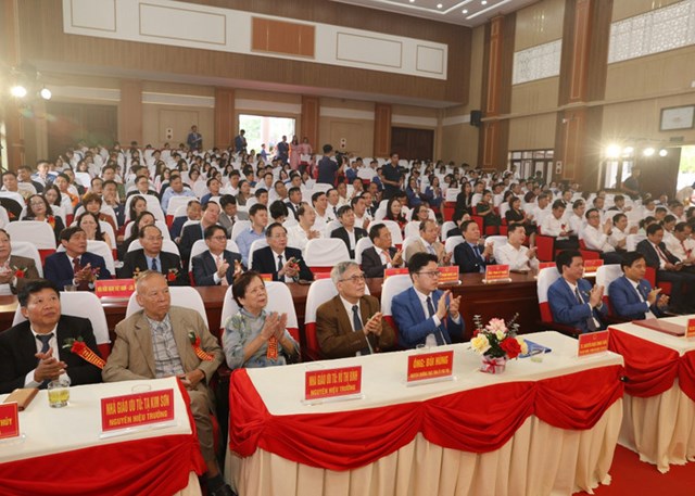 Trường Cao đẳng Y tế Ph&#250; Thọ: Kỷ niệm 65 năm ng&#224;y th&#224;nh lập - Ảnh 1