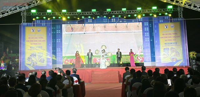 Hải Ph&#242;ng khai mạc Hội chợ C&#244;ng Thương Đồng bằng s&#244;ng Hồng 2025 - Ảnh 1
