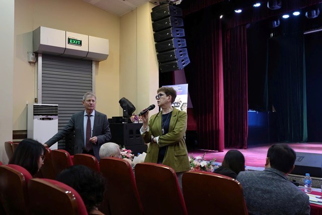 Tăng cường hợp t&#225;c quốc tế: Đo&#224;n trường Đại học Nghệ thuật Đương đại Th&#224;nh phố Matxcơva (Li&#234;n bang Nga) đến thăm v&#224; l&#224;m việc tại trường Cao đẳng Nghệ thuật H&#224; Nội - Ảnh 4