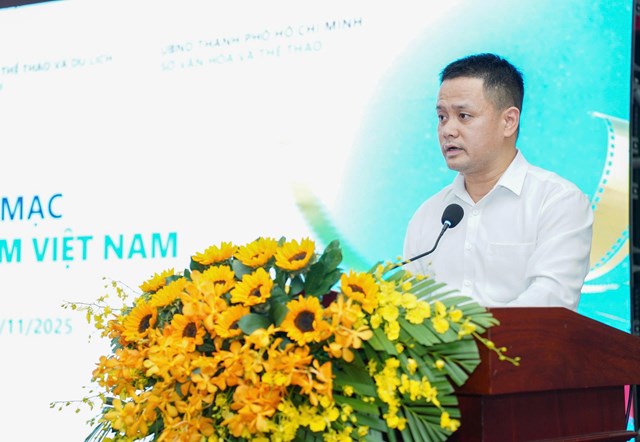 Ông Đặng Trần Cường, Cục trưởng Cục Điện ảnh kiêm Trưởng Ban Tổ chức Liên hoan phim phát biểu tại họp báo