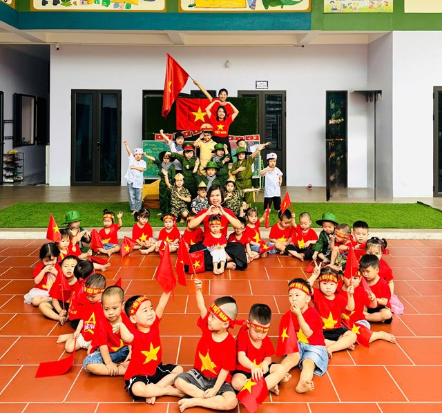 Nhà trường luôn chú trọng phát triển cho trẻ một cách toàn diện nhất.