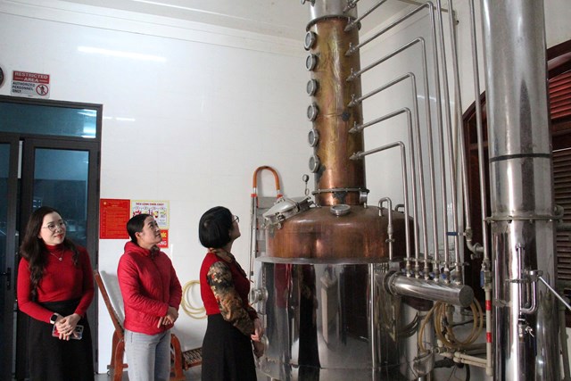 Hệ thống xử l&yacute; kĩ thuật đầu tư b&agrave;i bản