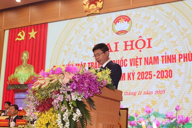 B&iacute; thư Tỉnh ủy Trương Quốc Huy ph&aacute;t biểu tại Đại hội.