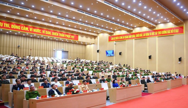 Các đại biểu dự Hội nghị.