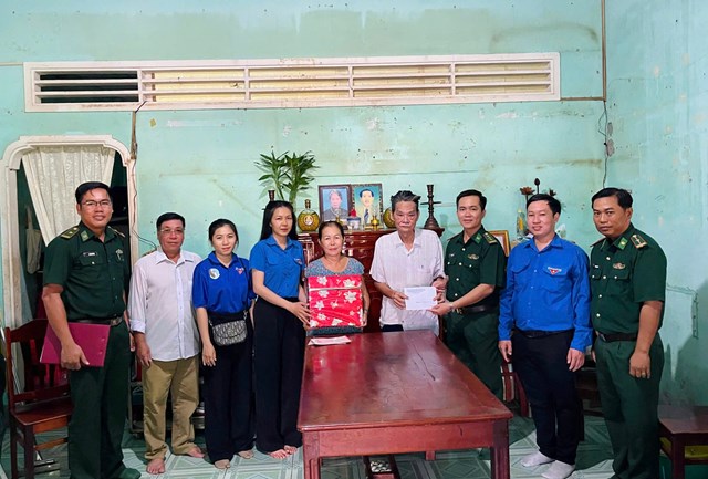 Đồn Biên phòng cửa khẩu Quốc tế Hà Tiên: lá cờ đầu trên miền biên giới tỉnh An Giang - Ảnh 4