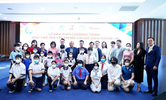 KLC Group bảo trợ hơn 500 trẻ em mồ côi do ảnh hưởng của Covid-19 đến năm 18 tuổi, với sự tham gia của ông Trương Hòa Bình – nguyên Ủy viên Bộ Chính trị, nguyên Phó Thủ tướng Thường trực Chính phủ.