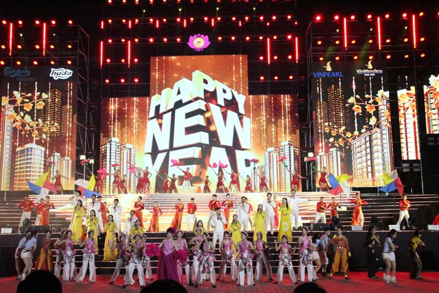 Cửa Lò chào năm 2026 với không gian lễ hội đặc sắc - Ảnh 14