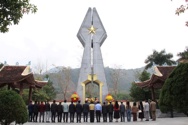 Cụm số 1 Liên hiệp hữu nghị tổng kết năm 2025: Gắn kết đối ngoại nhân dân với mục tiêu phát triển bền vững - Ảnh 2