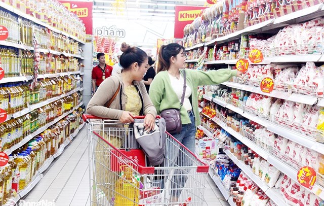 Lĩnh vực dịch vụ- thương mại tr&ecirc;n địa b&agrave;n phường Vĩnh Ph&uacute;c ng&agrave;y c&agrave;ng ph&aacute;t triển