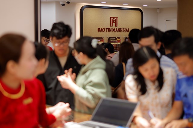 Khai trương cửa hàng lớn nhất của Bảo Tín Mạnh Hải tại TP.HCM: Định chuẩn trải nghiệm vàng 24K giữa lòng Quận 1 - Ảnh 26