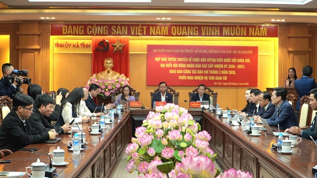 Toàn cảnh buổi họp báo tuyên truyền về cuộc bầu cử đại biểu Quốc hội khóa XVI và HĐND các cấp nhiệm kỳ 2026 – 2031 tại Hà Tĩnh.