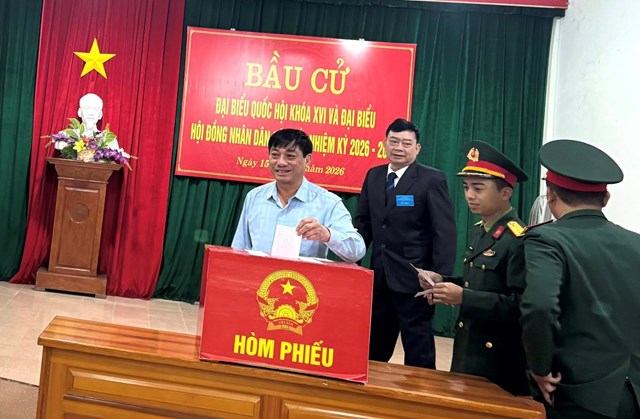 Ngày hội non sông rộn ràng khắp mọi miền tỉnh Nghệ An - Ảnh 8