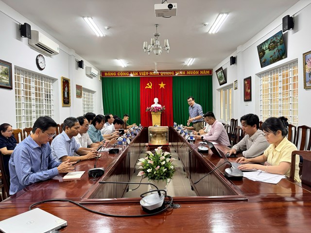 Viện Pasteur Th&agrave;nh phố Hồ Ch&iacute; Minh phối hợp c&ugrave;ng Bệnh viện Bệnh Nhiệt đới gi&aacute;m s&aacute;t, hỗ trợ hoạt động ph&ograve;ng chống bệnh tay ch&acirc;n miệng tại tỉnh Đồng Nai