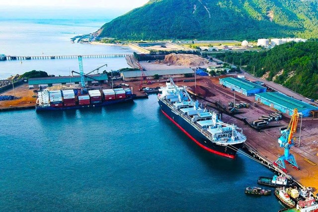 Khu công nghiệp hoạt động ổn định, đóng góp vào ngân sách địa phương (Ảnh minh hoạ).