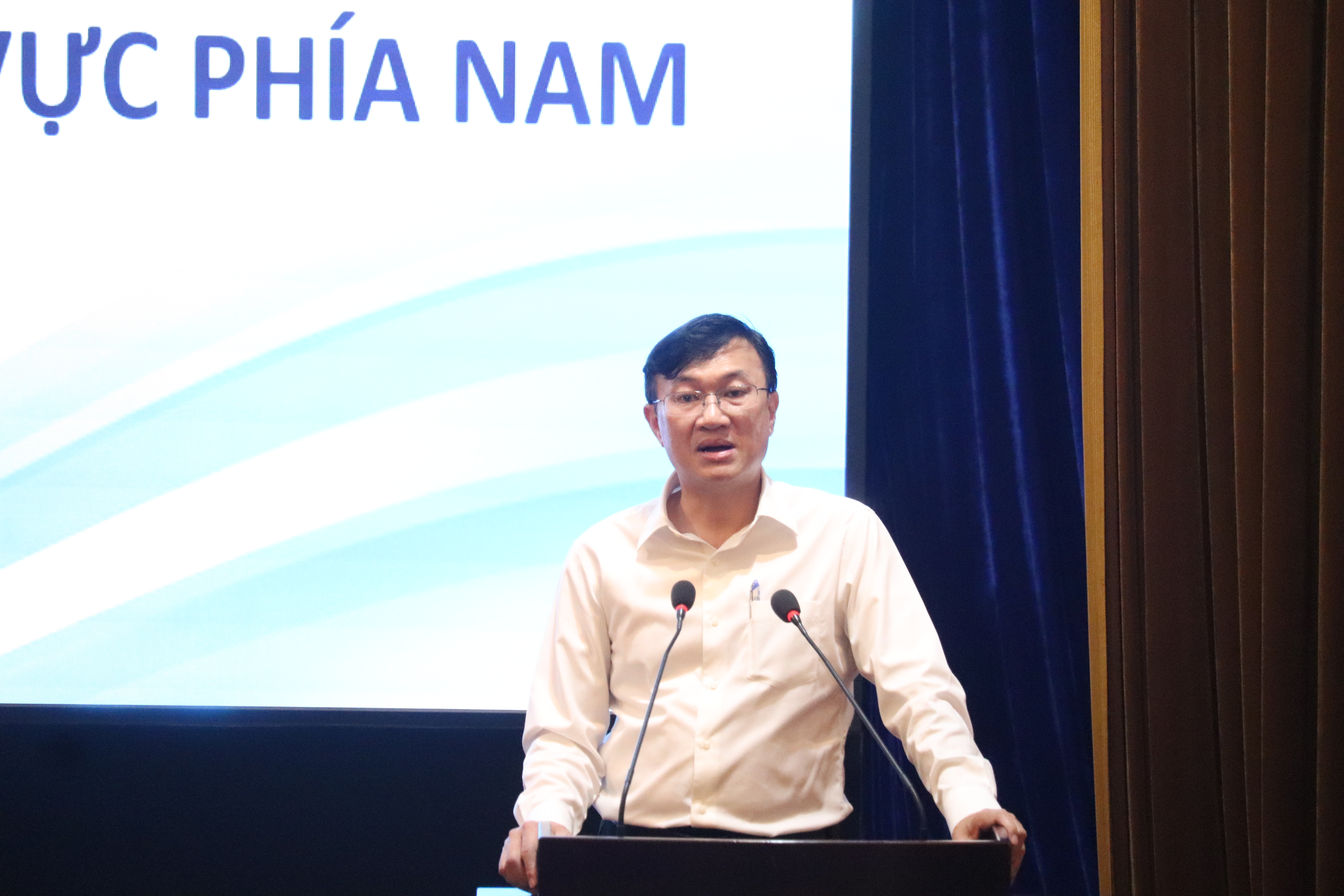 PGS.TS.BS Nguyễn Vũ Thượng &ndash; Ph&oacute; Viện trưởng Viện Pasteur TP Hồ Ch&iacute; Minh ph&aacute;t biểu khai mạc