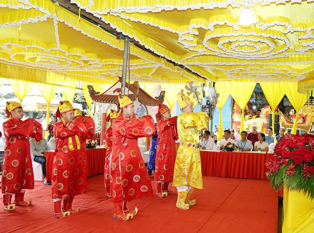 Dấu ấn văn hóa tâm linh từ lễ giỗ Thánh Mẫu Liễu Hạnh tại Đền Chợ Củi - Ảnh 1