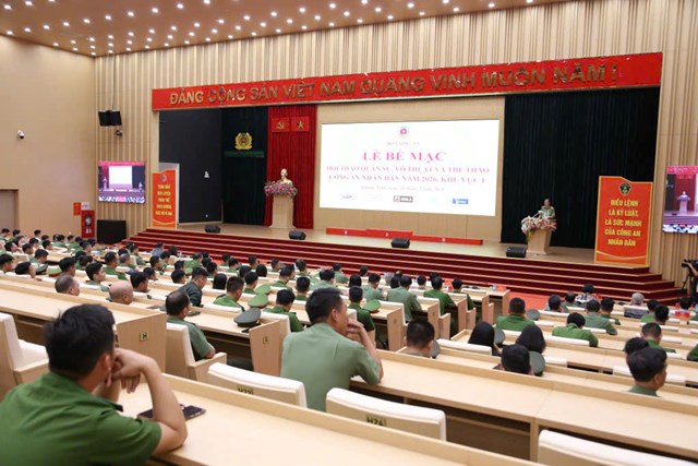 Quang cảnh Lễ bế mạc Hội thao qu&acirc;n sự, v&otilde; thuật v&agrave; thể thao C&ocirc;ng an nh&acirc;n d&acirc;n năm 2026 &ndash; Khu vực I, tổ chức tại C&ocirc;ng an tỉnh Quảng Ninh.