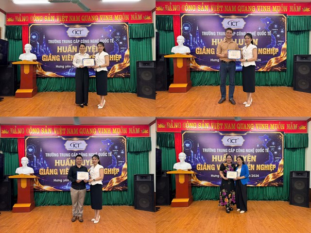 Đại diện Ban Giám hiệu nhà trường trao chứng nhận hoàn thành khóa huấn luyện cho các giảng viên tham gia chương trình.